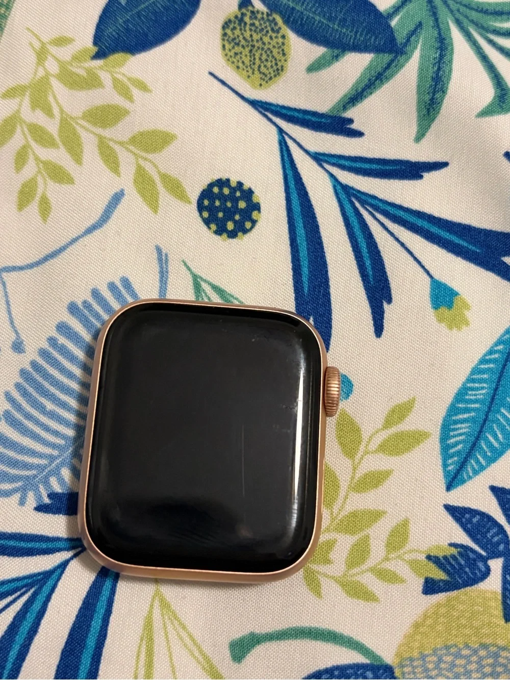 Apple Rose Gold Smartwatch Series 6